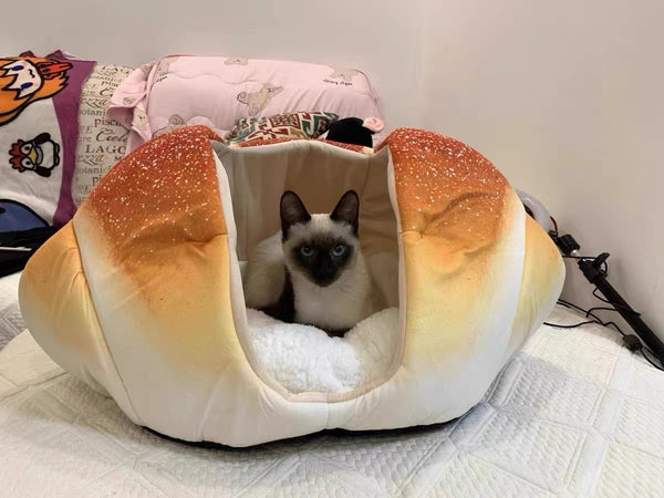Kawaii Bread Pet Nest