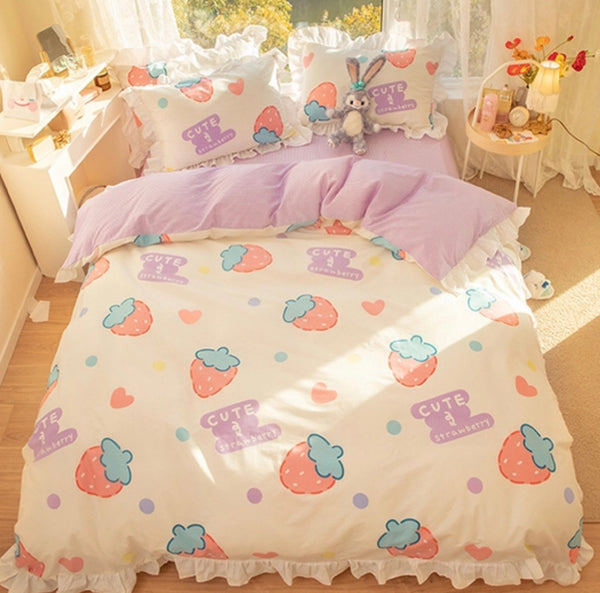Pastel Strawberry Bedding Set