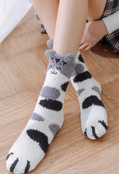 Cat Paw Room Socks