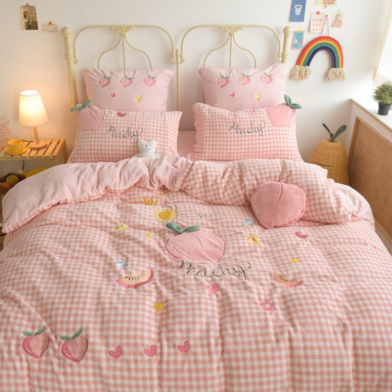 Soft Peachy Bedding Set