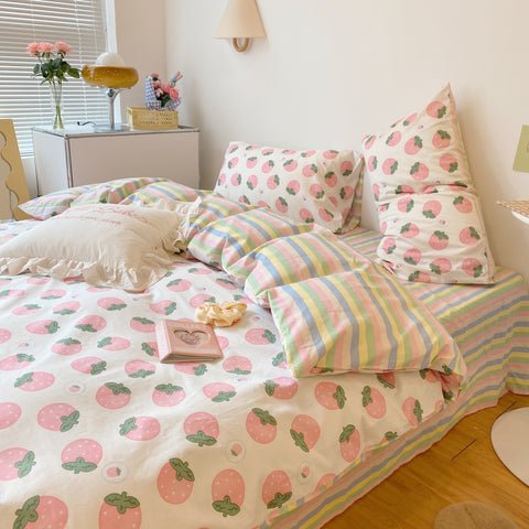 Sweet Rainbow Strawberry Bedding Set